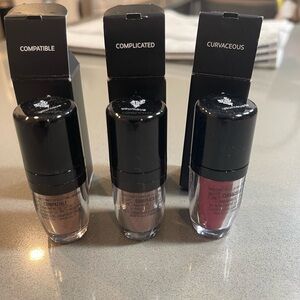 Younique Moodstruck Crush Lip Powder Bundle